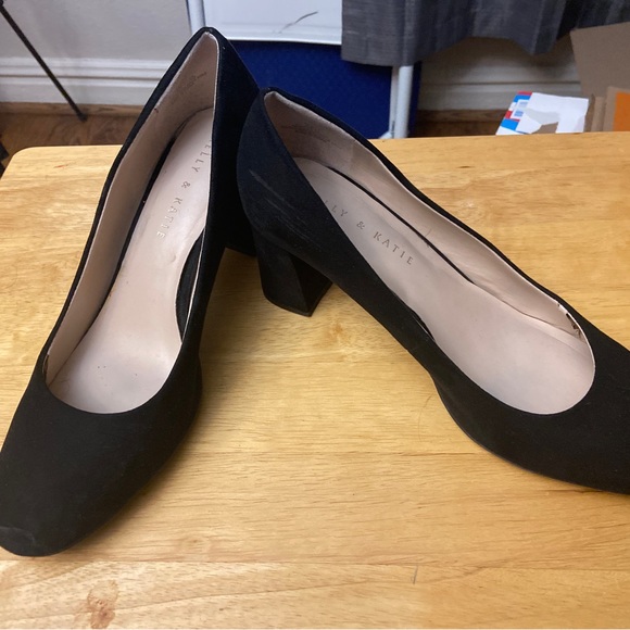 Kelly and Katie Liya Pump Black Faux Suede Heels Size 9 - Picture 5 of 9